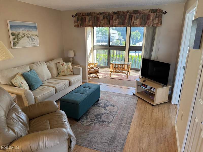 2 bedroom Condominium at 16340 Dublin Cir 204, Casa Bella Condo, Fort Myers — photo 2