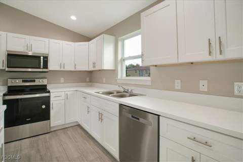 3010 67th St W, Lehigh Acres FL - photo 11 of 27