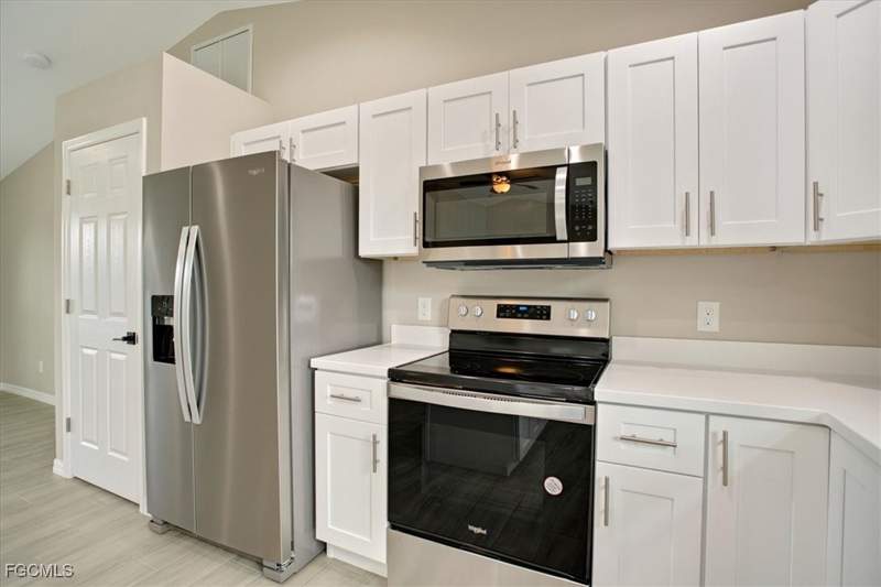 4 bedroom SingleFamilyResidence at 3010 67th St W, Lehigh Acres, Lehigh Acres — photo 4
