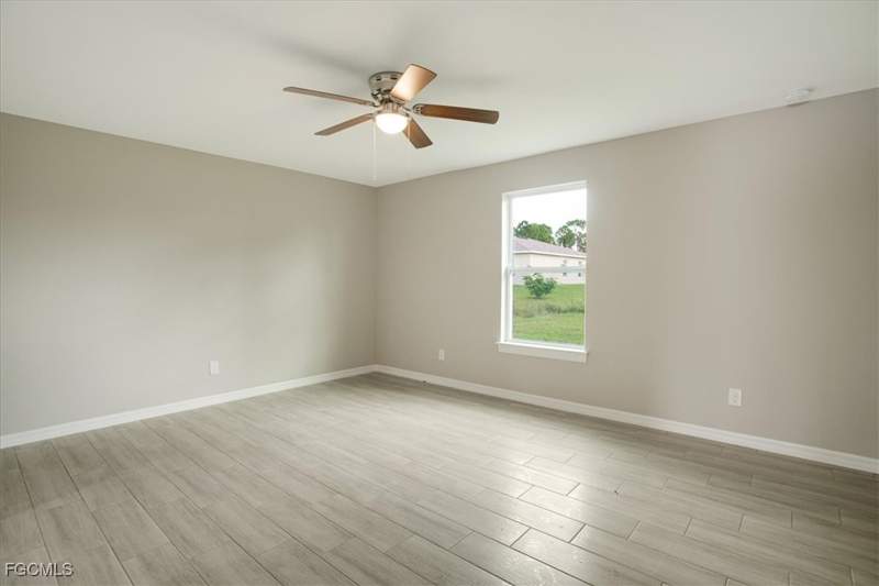 4 bedroom SingleFamilyResidence at 3010 67th St W, Lehigh Acres, Lehigh Acres — photo 5