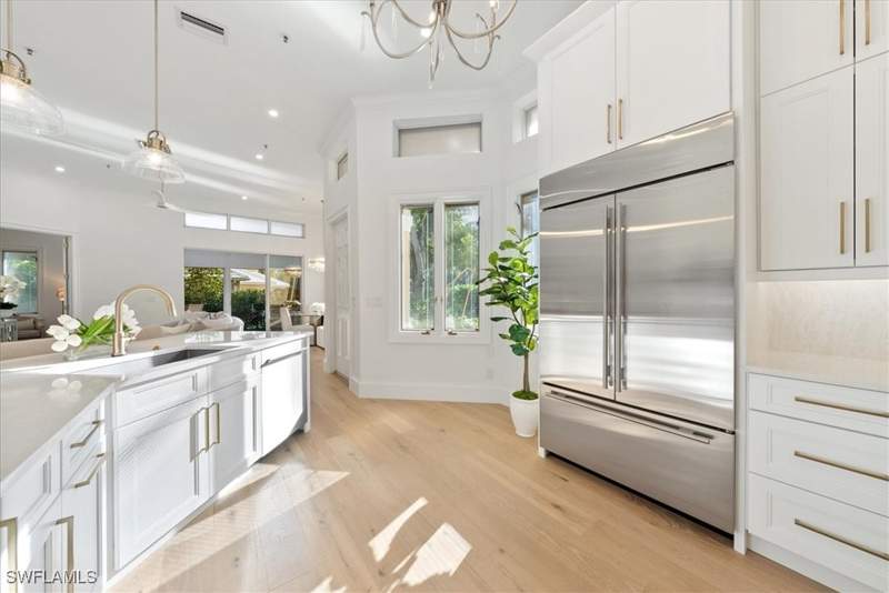 2 bedroom Attached at 3624 Belair LN 13, BELAIR, Naples — photo 5