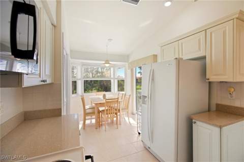 7360 Glenmoor Ln 4306, Naples FL - photo 11 of 45