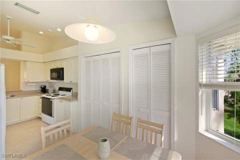 7360 Glenmoor Ln 4306, Naples FL - photo 12 of 45