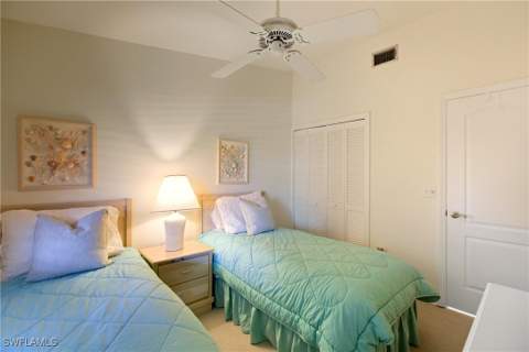 7360 Glenmoor Ln 4306, Naples FL - photo 24 of 45