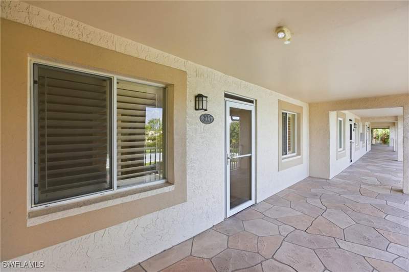 2 bedroom Condominium at 7360 Glenmoor Ln 4306, Country Glen, Naples — photo 3