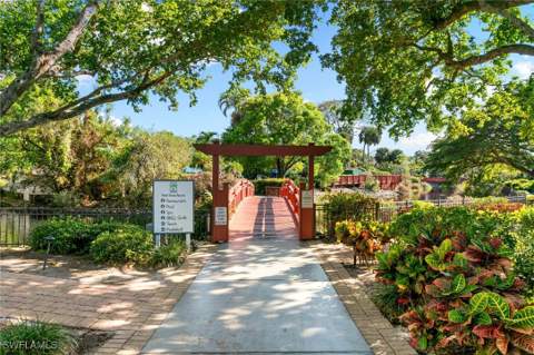 600 Neapolitan Way 257, Naples FL - photo 22 of 35