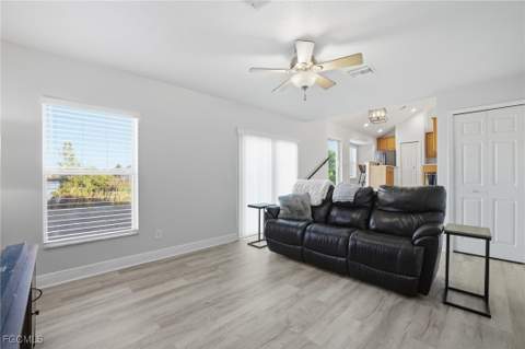 2311 SW 4th Ct, Cape Coral FL - photo 16 of 34