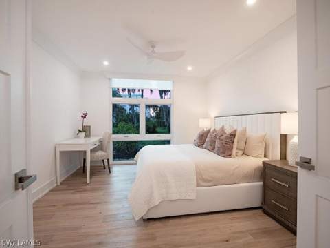 400 Park Shore Dr 102, Naples FL - photo 15 of 27