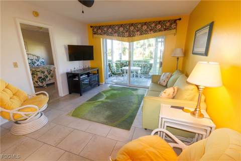 8200 Summerlin Village Cir 101, Fort Myers FL - photo 9 of 21