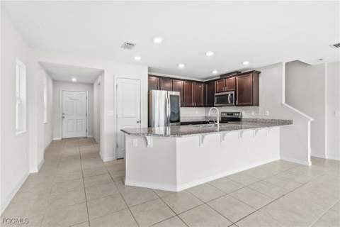 6390 Brant Bay Blvd 108, North Fort Myers FL - photo 7 of 35