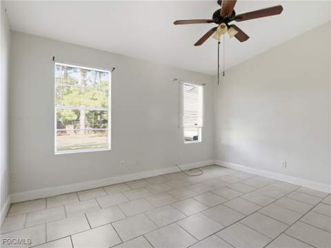 2802 2nd St SW, Lehigh Acres FL - photo 10 of 33