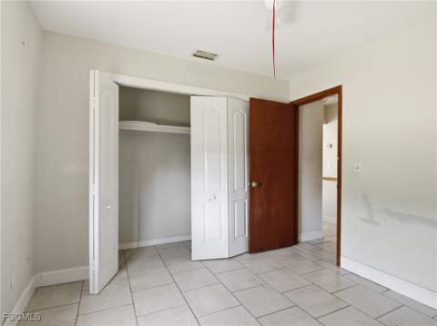 2802 2nd St SW, Lehigh Acres FL - photo 12 of 33