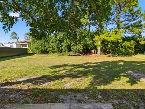 2802 2nd St SW, Lehigh Acres FL - photo 24 of 33