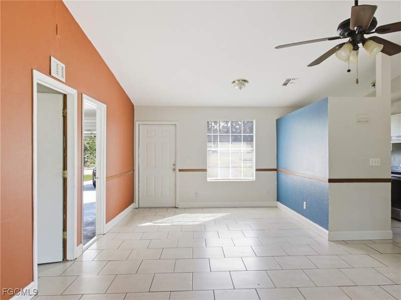 3 bedroom SingleFamilyResidence at 2802 2nd St SW, Lehigh Acres, Lehigh Acres — photo 4