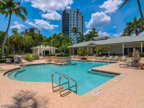 455 Cove Tower Dr Ph 1802, Naples FL - photo 6 of 49