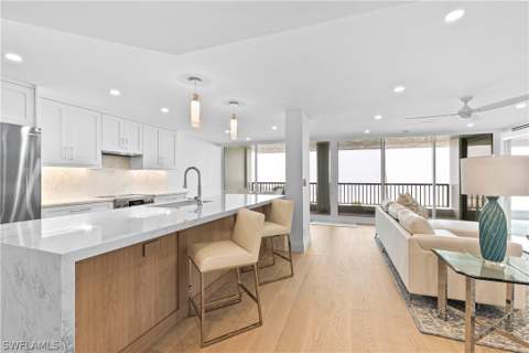 2388 Gulf Shore Blvd N 204, Naples FL - photo 10 of 38