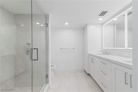 2388 Gulf Shore Blvd N 204, Naples FL - photo 20 of 38