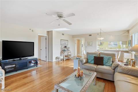 4591 Bay Beach Ln 294, Fort Myers Beach FL - photo 16 of 50