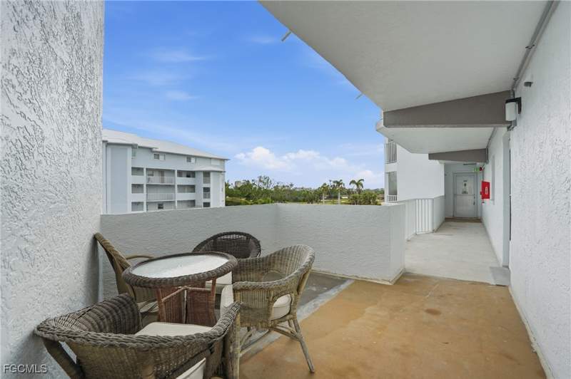2 bedroom Condominium at 4591 Bay Beach Ln 294, Royal Pelican Townhouse, Fort Myers Beach — photo 3