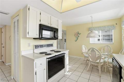4591 Bay Beach Ln 294, Fort Myers Beach FL - photo 8 of 50