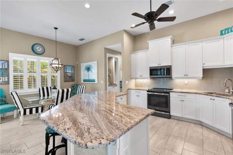 724 Seagrape Dr, Marco Island FL - photo 14 of 46