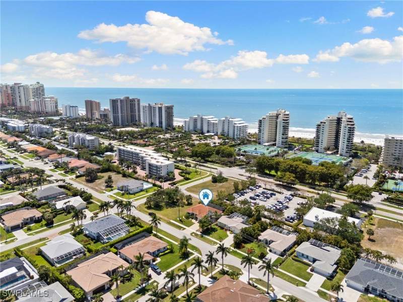 3 bedroom SingleFamilyResidence at 724 Seagrape Dr, Marco Island, Marco Island — photo 3