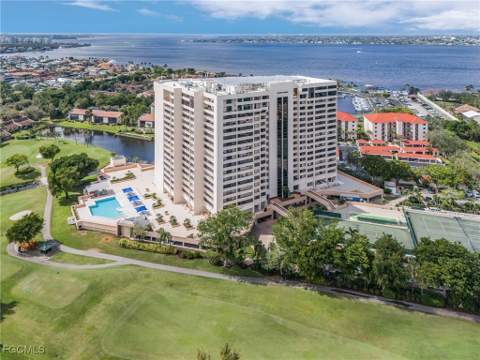 5260 S Landings Dr 502, Fort Myers FL - photo 20 of 39