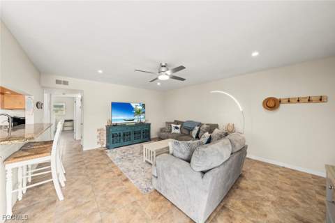 601 Periwinkle Way D5, Sanibel FL - photo 16 of 44