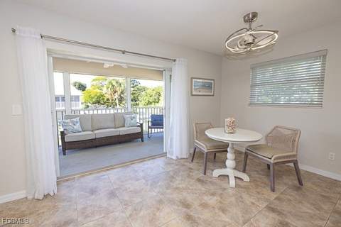 601 Periwinkle Way D5, Sanibel FL - photo 22 of 44