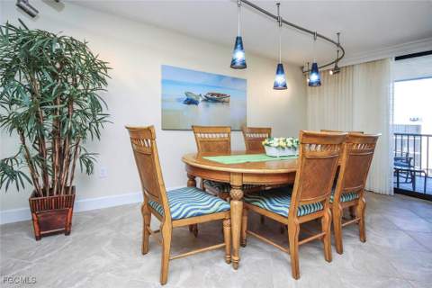 1401 Middle Gulf Dr 405R, Sanibel FL - photo 11 of 34
