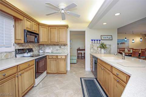 1401 Middle Gulf Dr 405R, Sanibel FL - photo 7 of 34