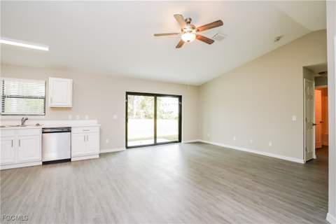 431 Gray Ave S, Lehigh Acres FL - photo 13 of 15