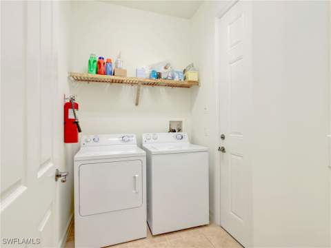 8067 Bibiana Way 505, Fort Myers FL - photo 16 of 38