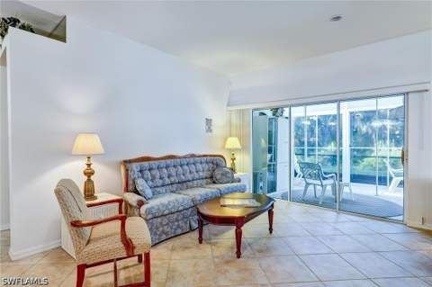 7442 Meldin Ct, Naples FL - photo 13 of 50