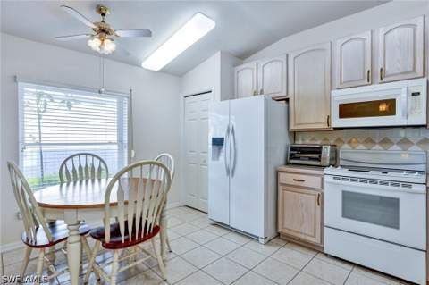 7442 Meldin Ct, Naples FL - photo 21 of 50