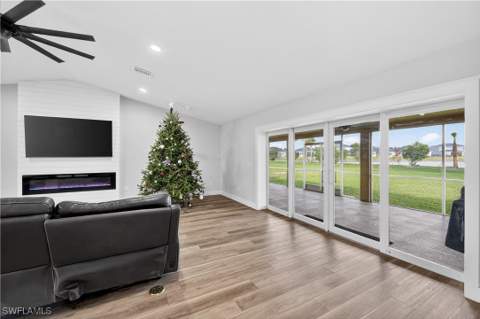 17060 Cypress Creek Dr, North Fort Myers FL - photo 6 of 50