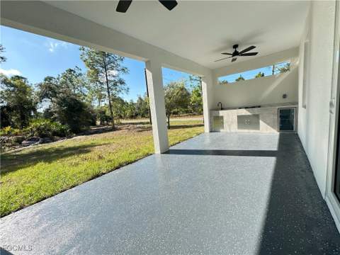 315 Spokane Ave, Lehigh Acres FL - photo 6 of 29