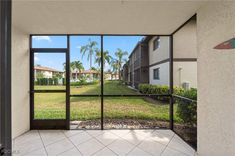 2 bedroom Condominium at 4790 S Cleveland Ave 1404, Pinewood South, Fort Myers — photo 4