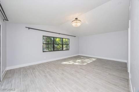 6161 Waxmyrtle Way, Naples FL - photo 14 of 27