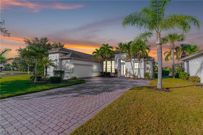 3 bedroom SingleFamilyResidence at 11105 Sea Tropic Ln, Coco Bay, Fort Myers — photo 4