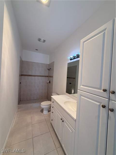 570 31st St NW, Naples FL - photo 17 of 42