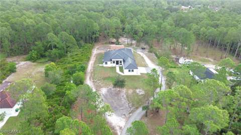 570 31st St NW, Naples FL - photo 6 of 42
