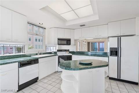 253 Barefoot Beach Blvd 406, Bonita Springs FL - photo 11 of 45