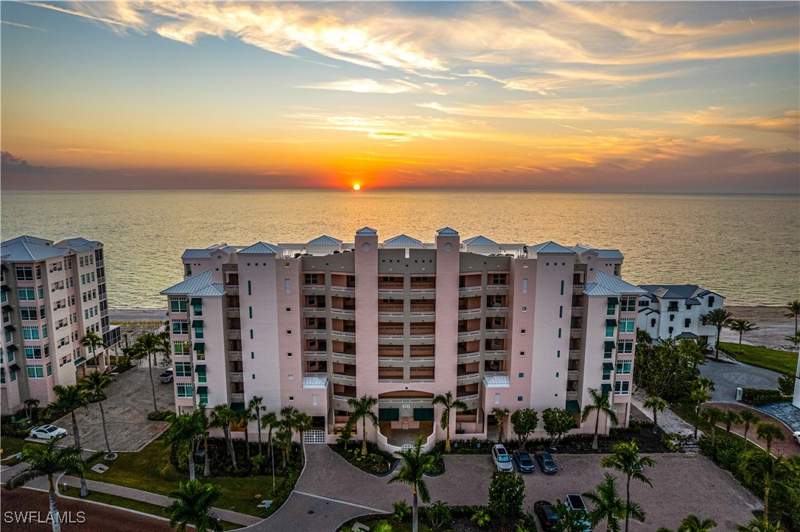 3 bedroom Condominium at 253 Barefoot Beach Blvd 406, Barefoot Beach Club, Bonita Springs — photo 2