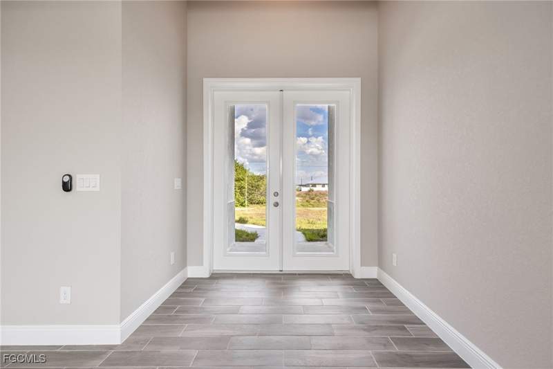 4 bedroom SingleFamilyResidence at 1346 Radio Loop, Banyan Village, Labelle — photo 2