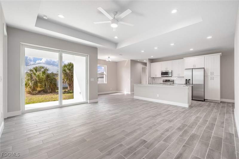 4 bedroom SingleFamilyResidence at 1346 Radio Loop, Banyan Village, Labelle — photo 4