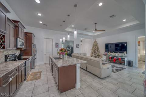 1528 NW 24th Pl, Cape Coral FL - photo 8 of 46