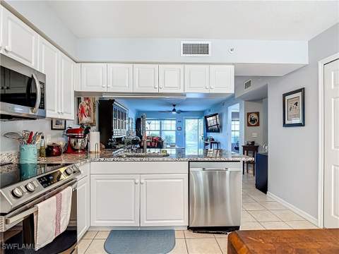25735 Lake Amelia Way 103, Bonita Springs FL - photo 23 of 49