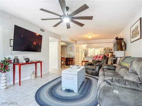 25735 Lake Amelia Way 103, Bonita Springs FL - photo 9 of 49