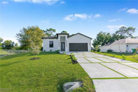 5008 N Obispo Cir, Labelle FL - photo 6 of 50